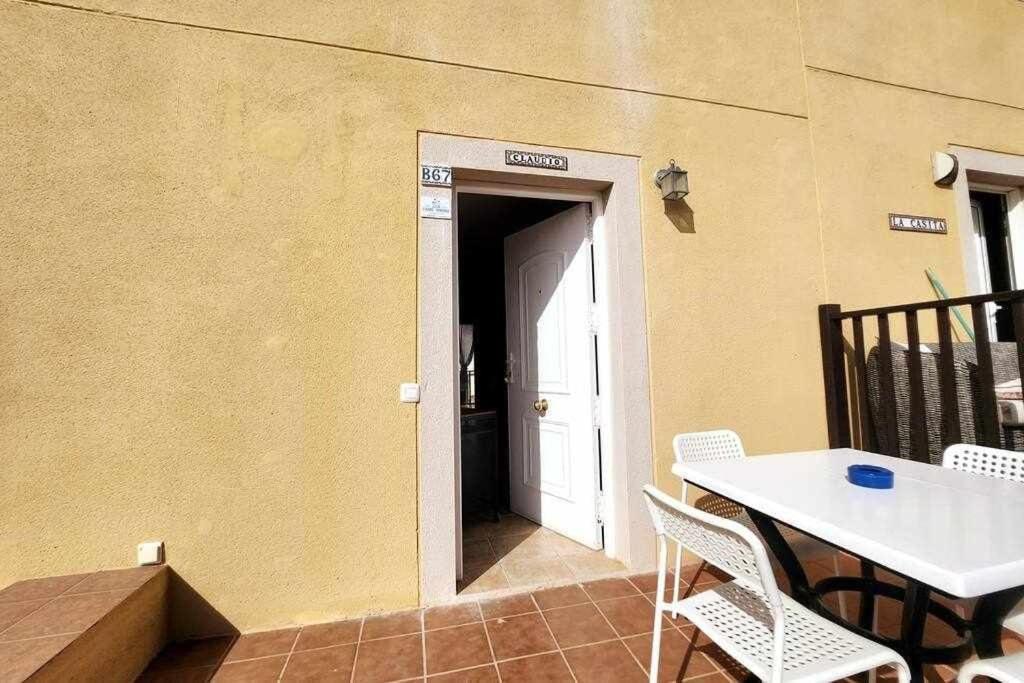 Вілла Casa Claudio Ocean View Коста-де-Антіґуа Екстер'єр фото